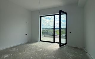 Casa individuala, 4 camere, vedere spre lac, Chinteni - Poză 9