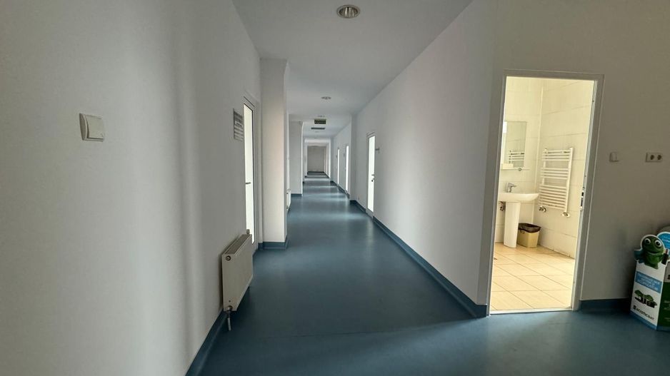 Spatiu de birouri de inchiriat | 20 parcari | Zona strazii Fabricii - Poză 2