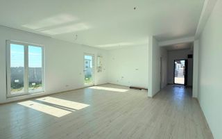 Casă individuală de vânzare în Vidra, amplasată într-o zonă liniștită, - Poză 7