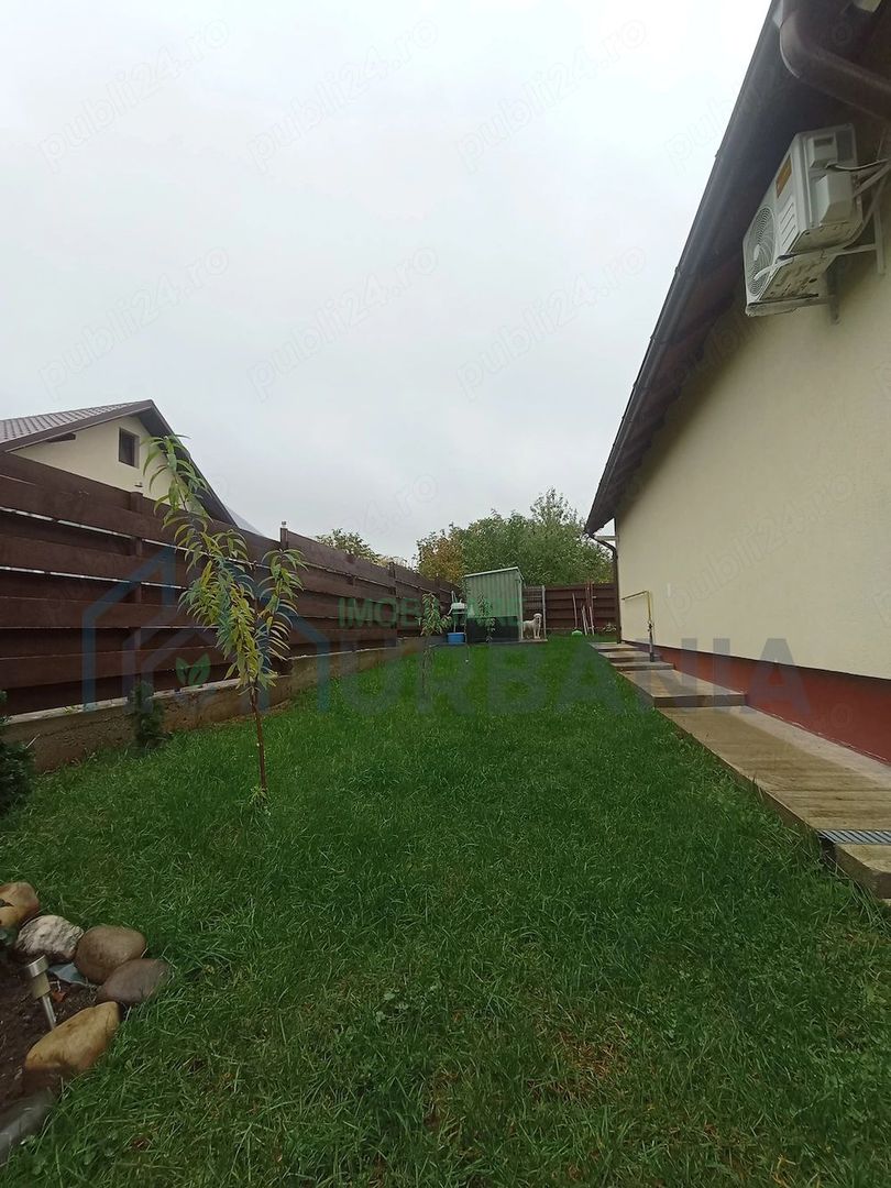 Casă individuală modernă în Horpaz, zona Ambio Events, toate utilitățile - Poză 2
