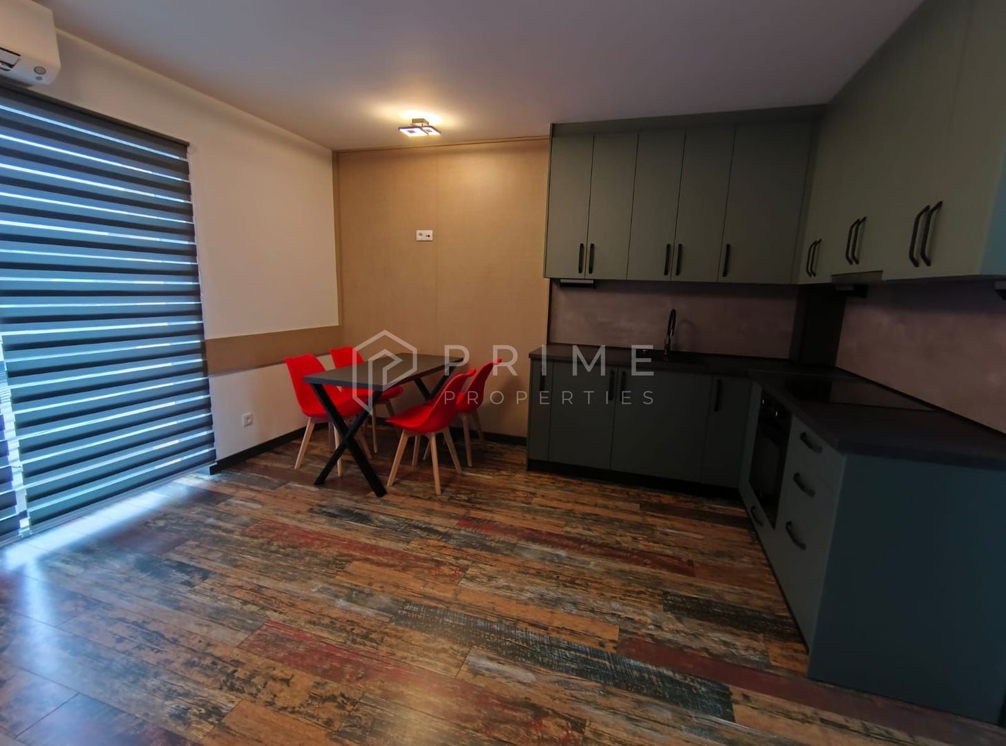 Apartament cu 3 camere la 3 minute de Spitalul Judetean - Poză 9
