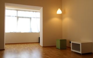 Birou mobilat si utilat, Complex Studentesc; centrala proprie. - Poză 15