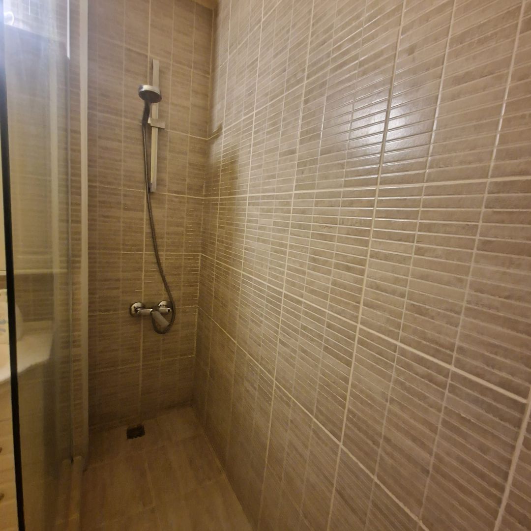 APARTAMENT4 CAMERE ZONA  SOARELUI LANGA SCOALA 30 - Poză 8