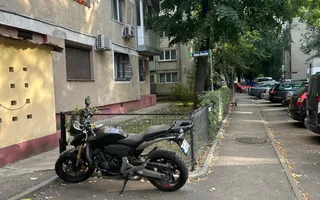 Garsoniera,10-12 minute de mers pana la metrou.Vis-a -vis de Budimex - Poză 11