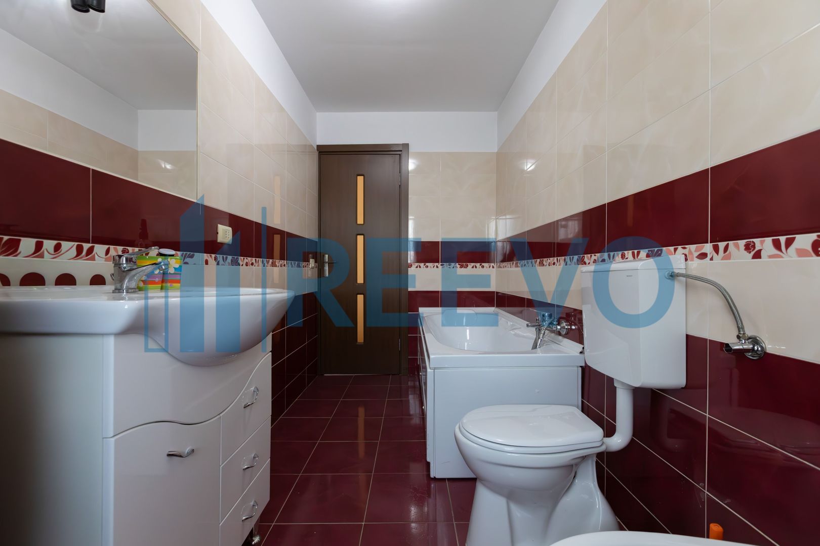 Casă/Vilă cu 4 camere, Buhuși - Poză 17