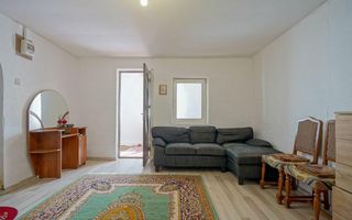 Casă bătrânească cu 3 camere la vânzare - Sânpetru - Poză 4