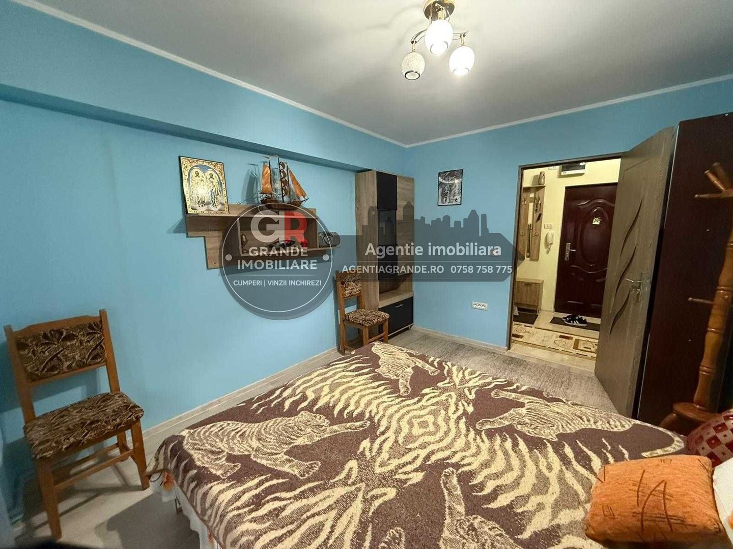 Str Babadag apartament 2 camere renovat, centrala gaz - Poză 3