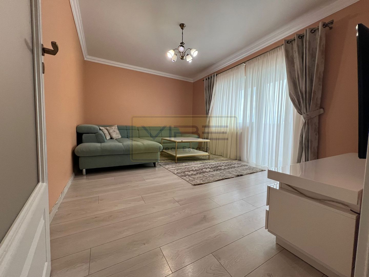 Apartament  2 camere cu parcare Bucium - Poză 10
