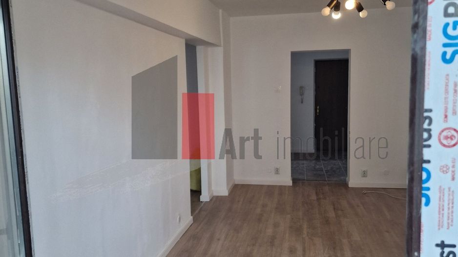 APARTAMENT  2 CAMERE -CHISINAU - Poză 3