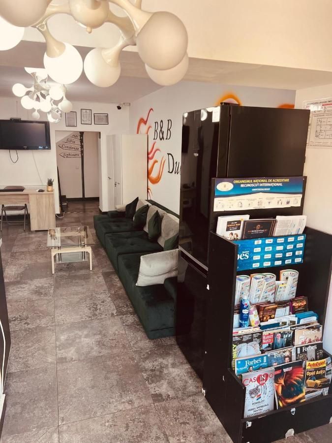 AFACERE PENSIUNE CU 8 CAMERE DE ÎNCHIRIAT - ZONA BĂNEASA - Poză 1