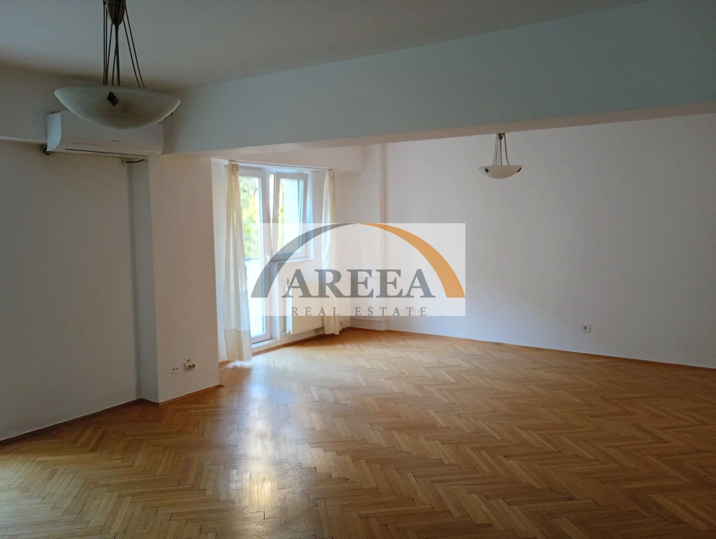 Universitate - de inchiriat apartament 4 camere - 120 mp - Poză 3