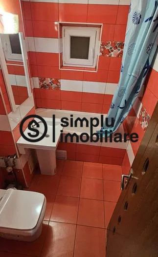 3 decomandate, etaj 3/4, centrala, 1 Mai - 400 Euro - Poză 6