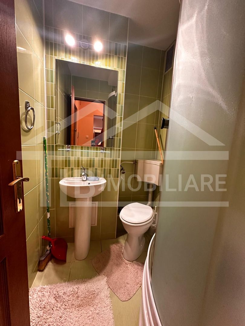 Apartament de 3 camere, 70mp,parcare, decomandat, Zona Kaufland - Poză 9