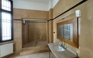 Universitate 20 camere arhitectura interbelica garaj curte piscina - Poză 22