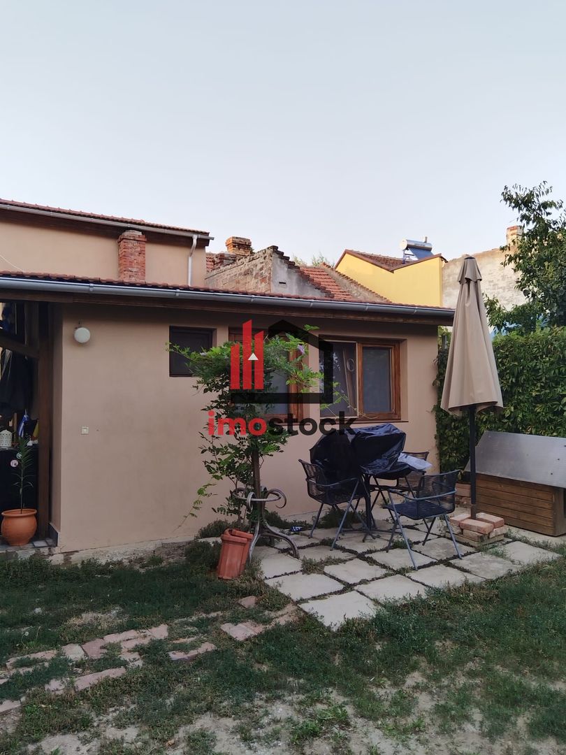 Casă -zona Liviu Rebreanu - Poză 4