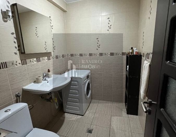Apartament 70MP/ MOBILAT SI UTILAT /CENTRALA PROPRIE - Poză 5