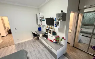 Apartament decomandat deosebit 3 camere 2 bai bloc 2020 cu parcare - Poză 12