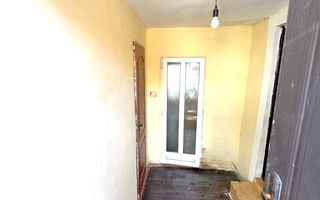 64.ooo euro, Casa la pret apartament zona Piata centrala - Poză 7