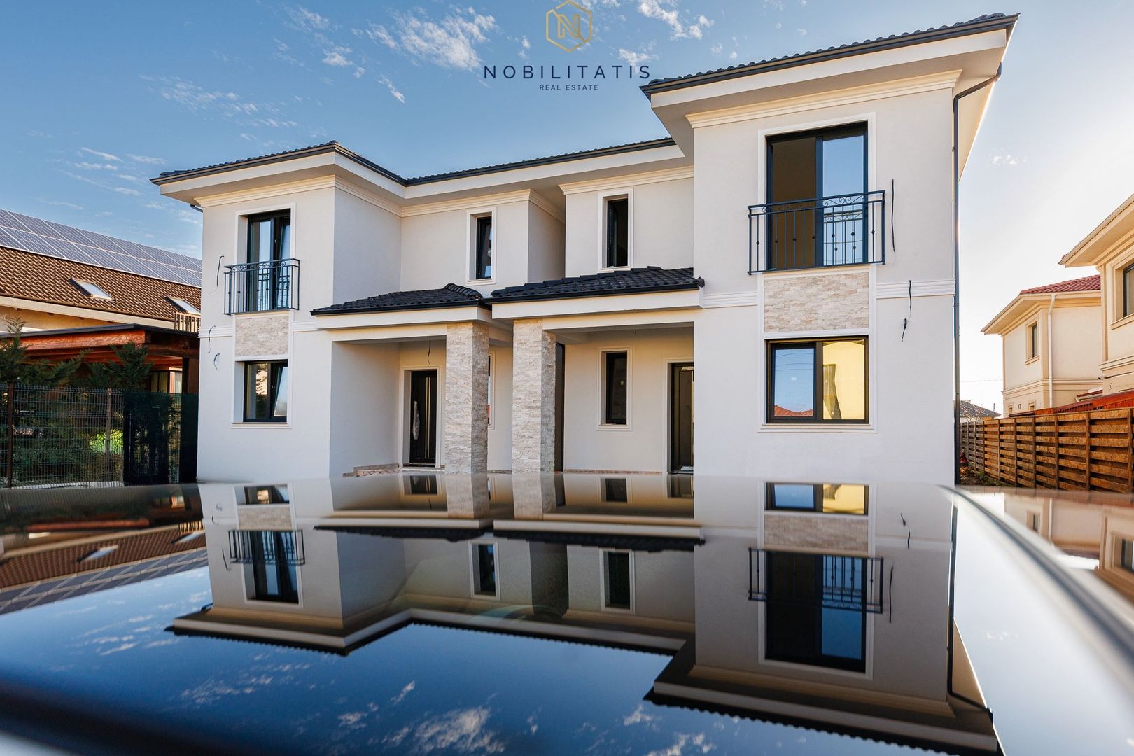 Duplex nou deosebit - despartit prin camera tehnica | Curte amenajata - Poză 1