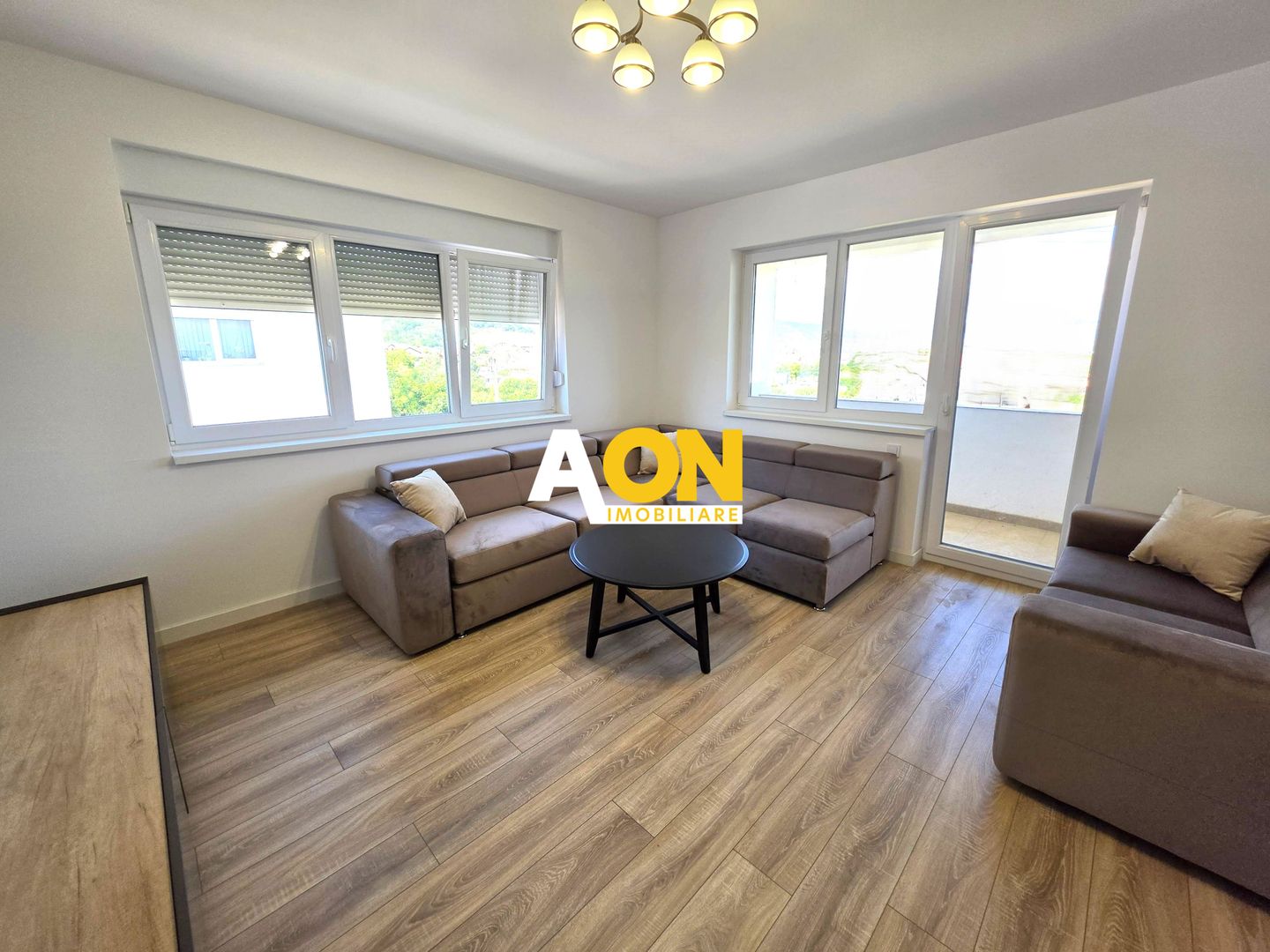 Apartament 3 camere, mobilat, utilat, 82 mp utili, parcare subterana - Poză 3