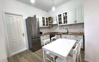 Apartament cu 3 camere Ultracentral | Parcare inclusă | Zona Horea - Poză 4