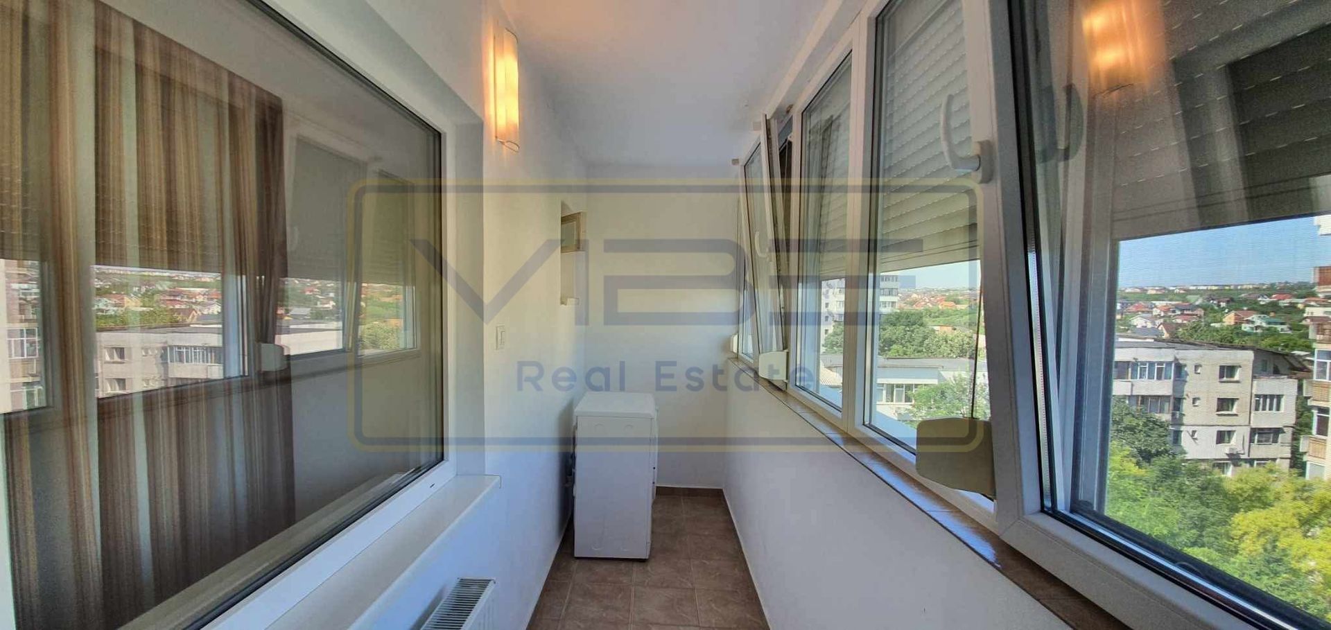 Apartament 1 camera Nicolina  15 min Centru Palas - Poză 17