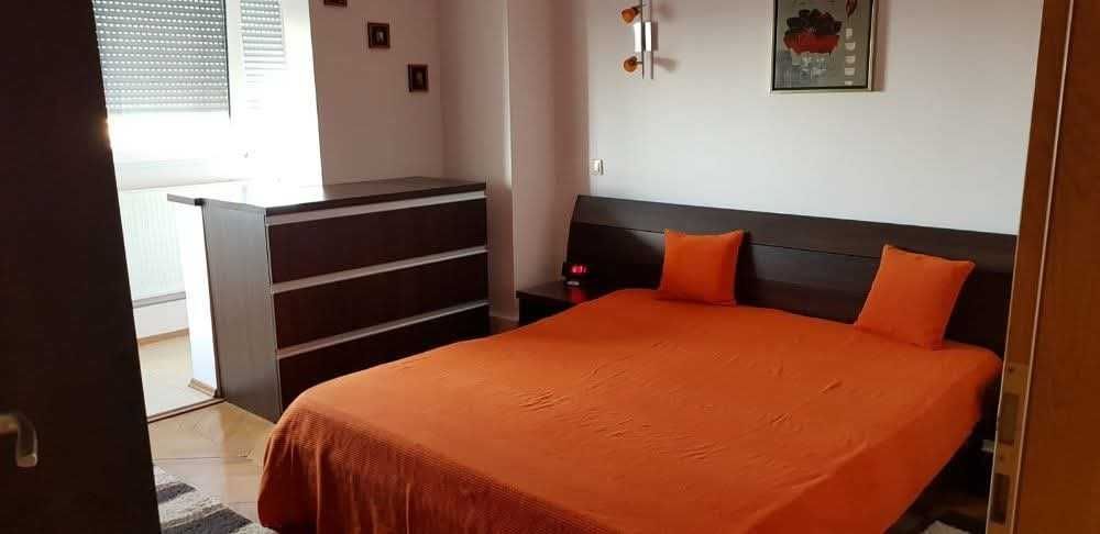 Aradului | 3 Camere | Decomandat | Mobilat si Utilat | Bloc cu lift. - Poză 4