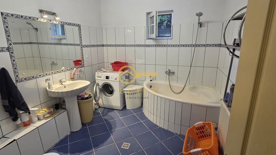 Apartament cu 3 camere in Turnisor, mobilat si utilat- curte privata - Poză 2