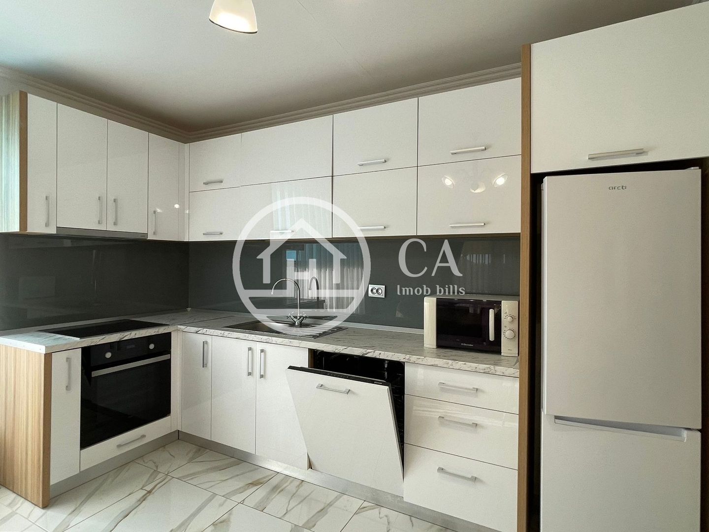 Casă de vanzare  cu 4 camere în Santandrei, Oradea. - Poză 4