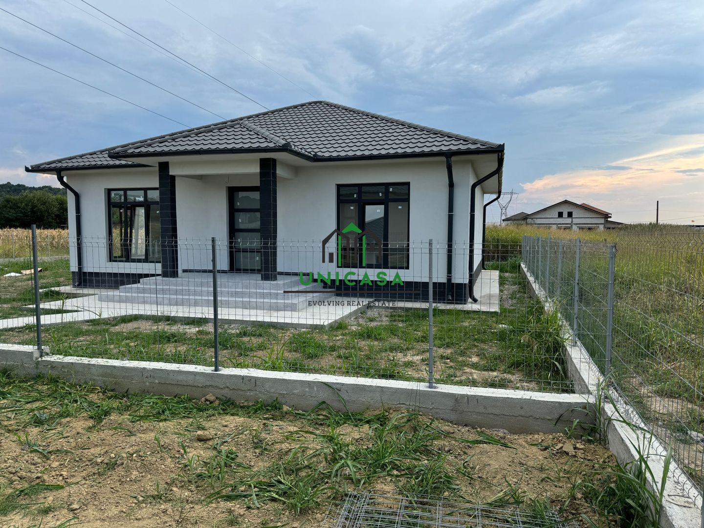 Casa Budesti-3 camere - Poză 4