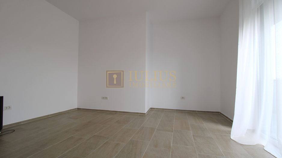 Buziasului, 3 camere + 2 bai, centrala proprie - Poză 5