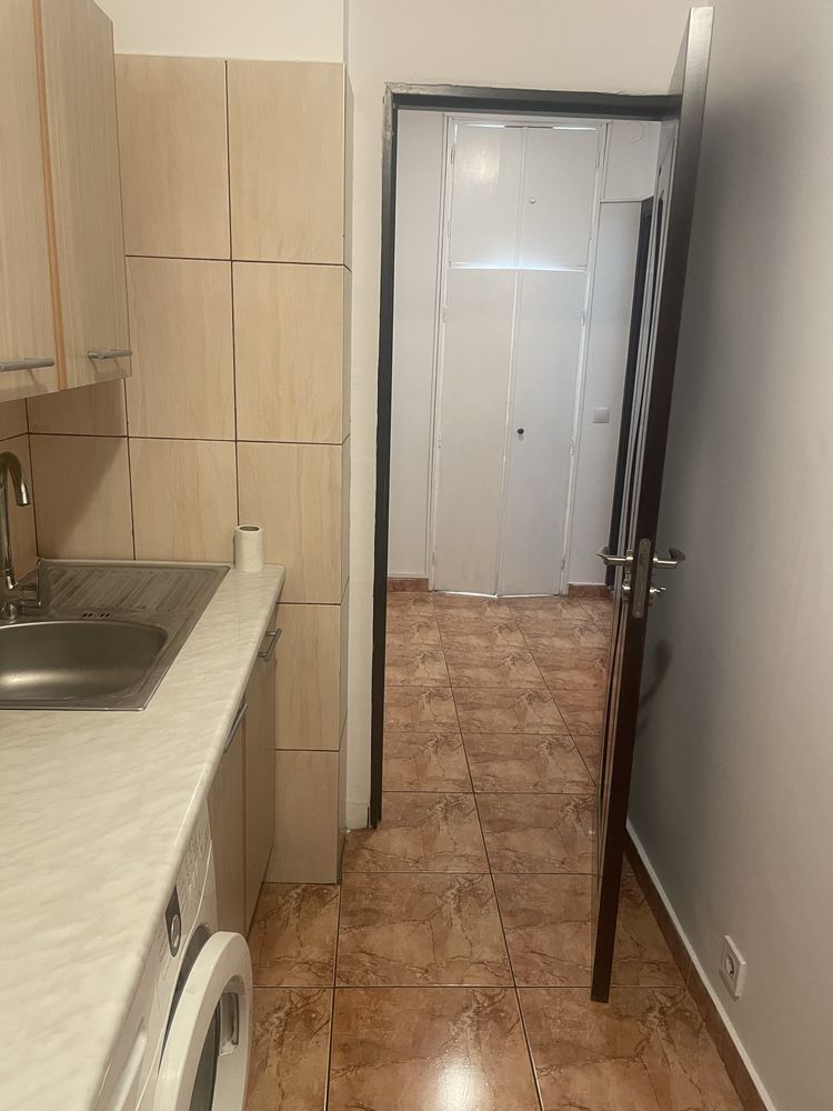 De Închiriat Garsoniera 42 mp decomandata, vis-a-vis Mall Vitan - Poză 6