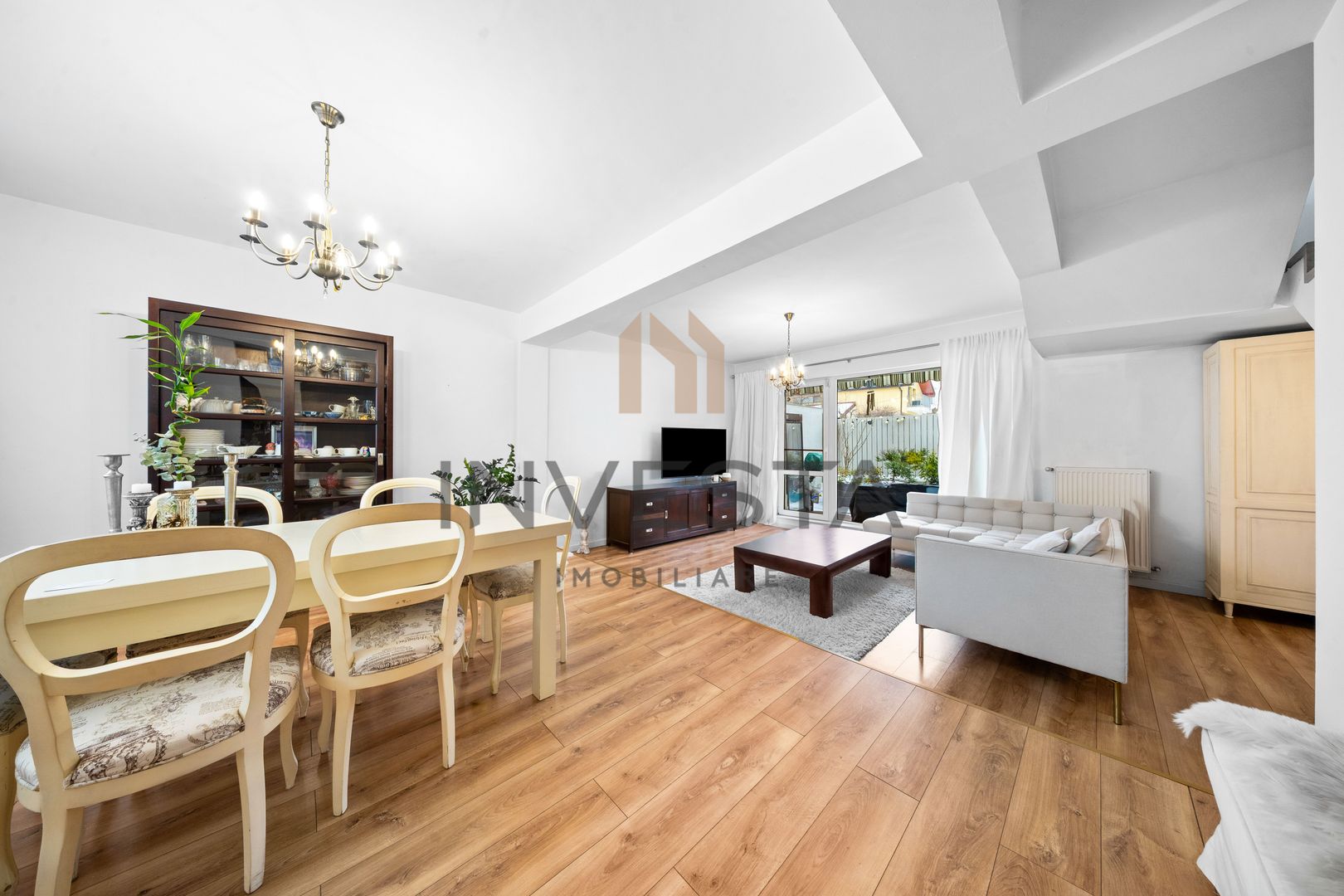 Duplex de 122mp in Andrei Muresanu, proprietate rara, locatie premium - Poză 3