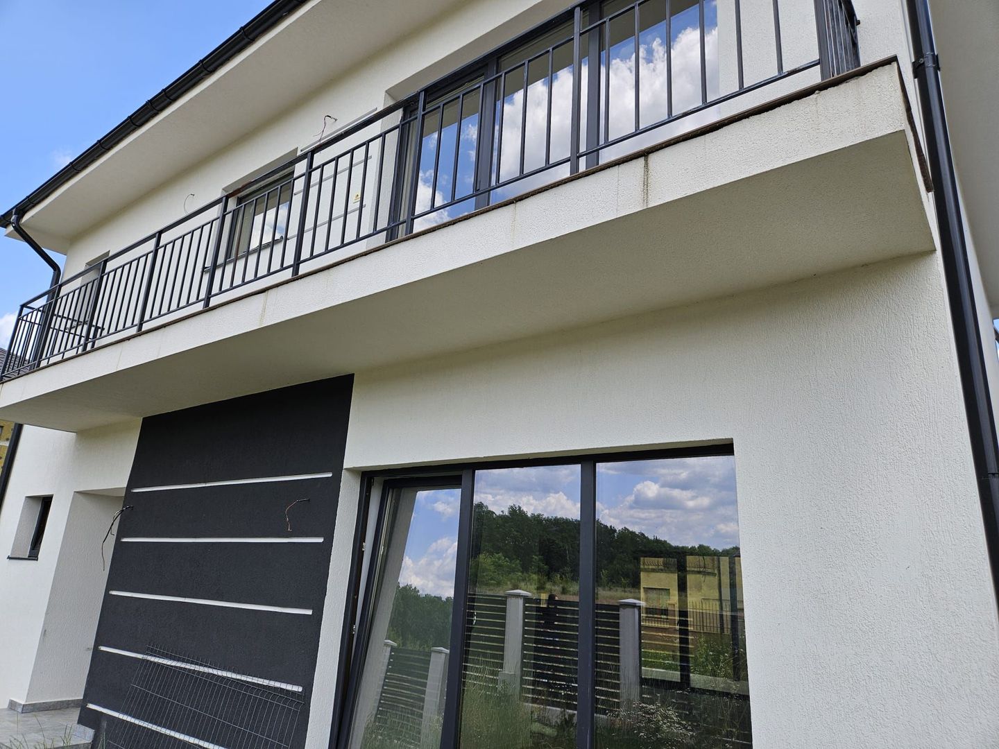 Vânzare Vilă Nouă Moderna în Balotești, Pitești, langa Padure - Poză 23