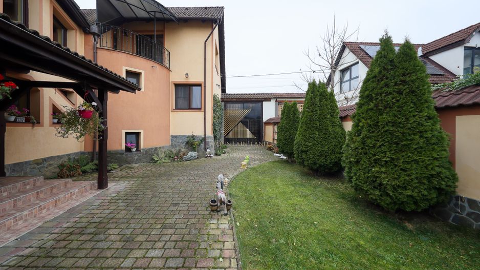 Reședință exclusivistă cu potențial investițional în centrul Cristian - Poză 3