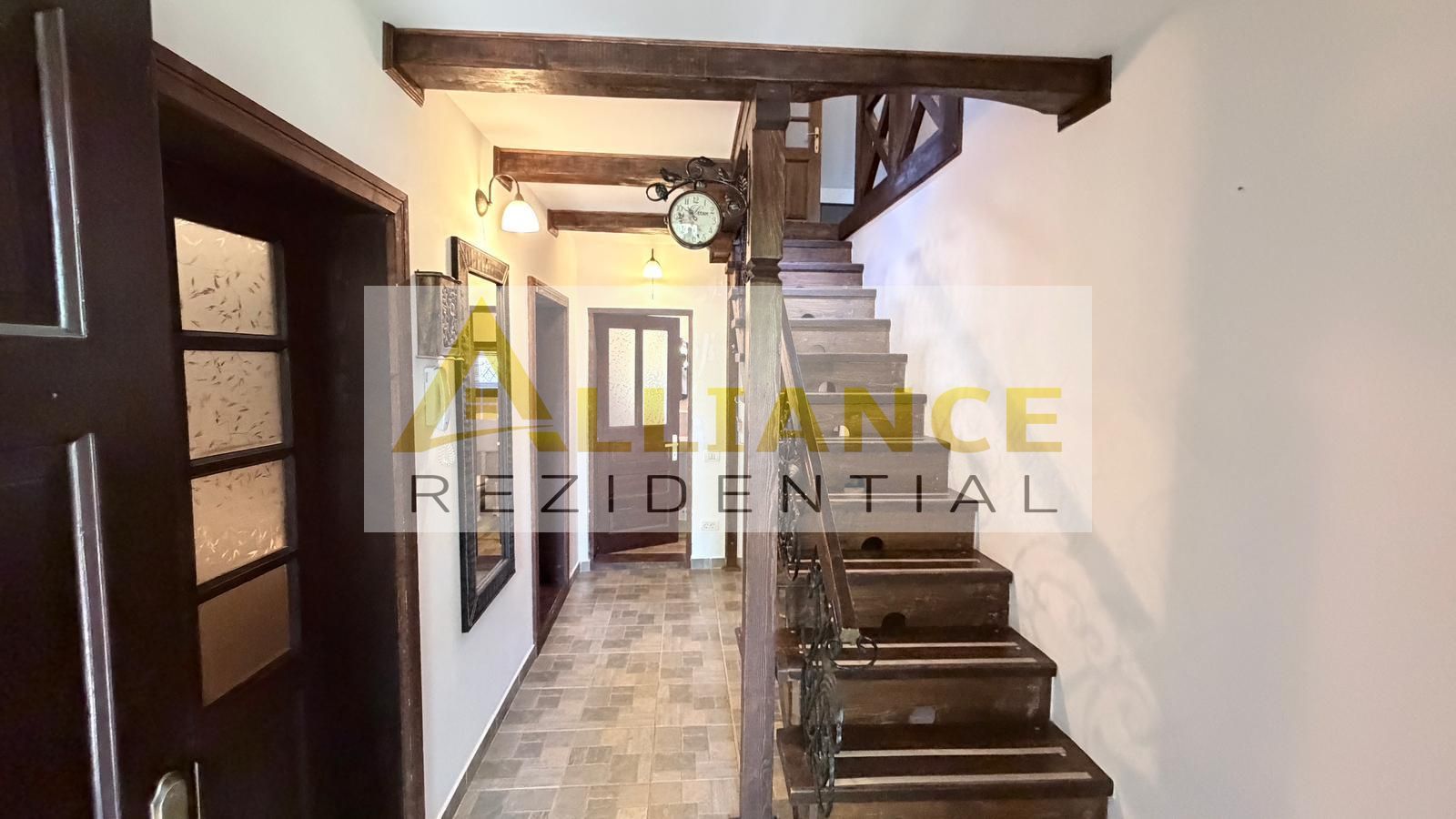 Casa Individuala - 4 camere - 2 bai -  380mp teren - Poză 7