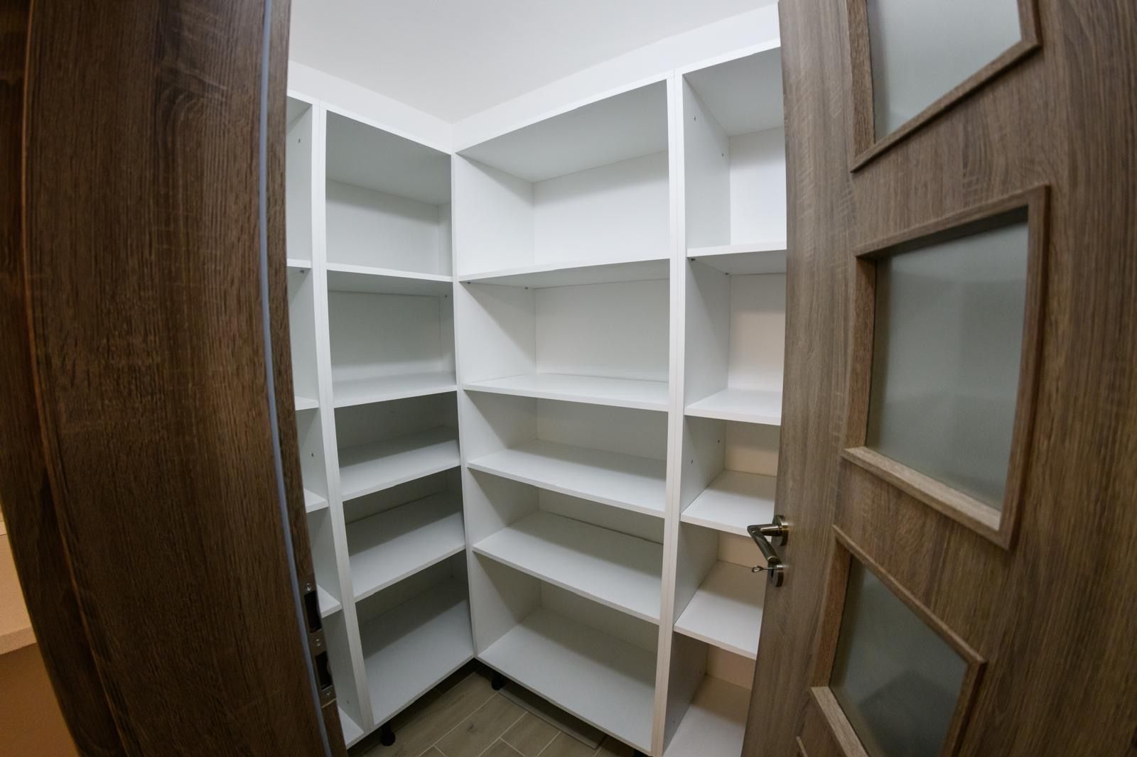 Apartament de închiriat – zona ultracentrală, Oradea - Poză 4