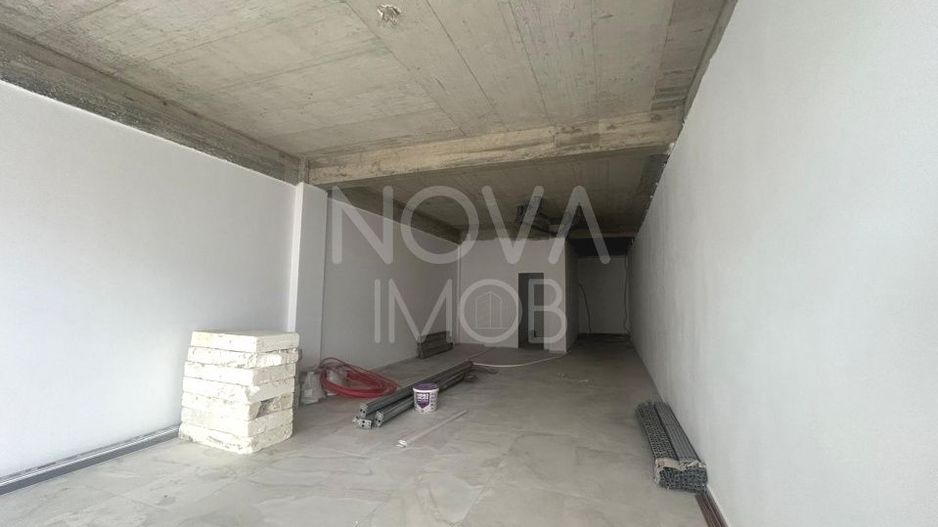 Spatiu comercial de inchiriat 120 mp - vitrina la strada - Selimbar, zona Brana - Poză 7