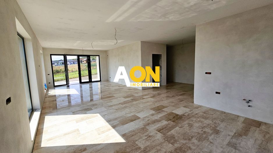 Casa independenta energetic, 4 camere, 500 mp teren, Micesti - Poză 4