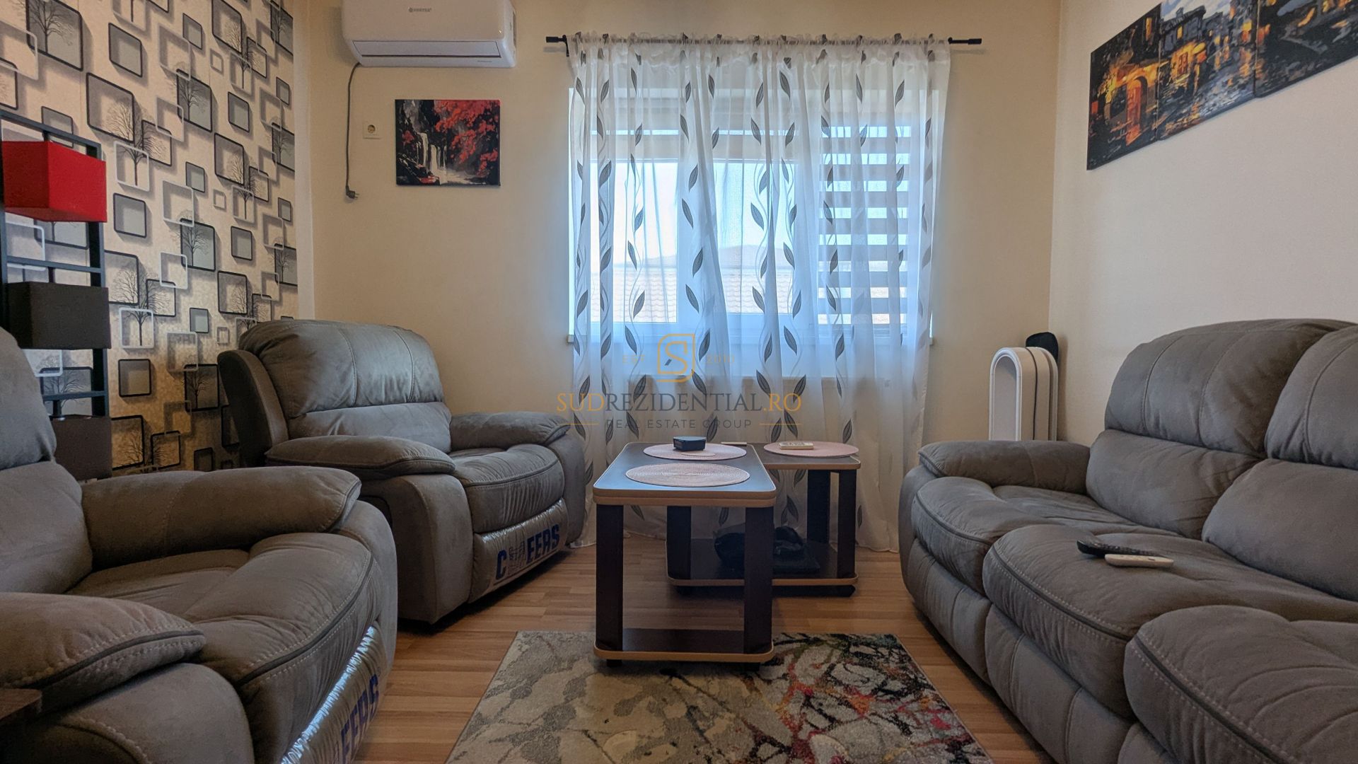 Apartament 2 camere, decomandat, loc de parcare, Drumul Fermei - Poză 1