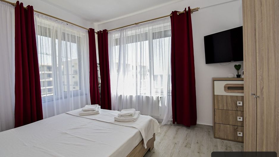 Astoria Mamaia Nord – 2 camere cu terasă și vedere directă la mare - Poză 8