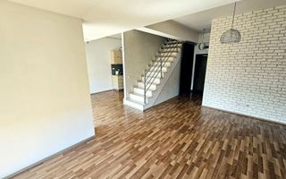 Apartament 3 camere, deosebit in Otopeni, Str. Ferme F - Poză 4