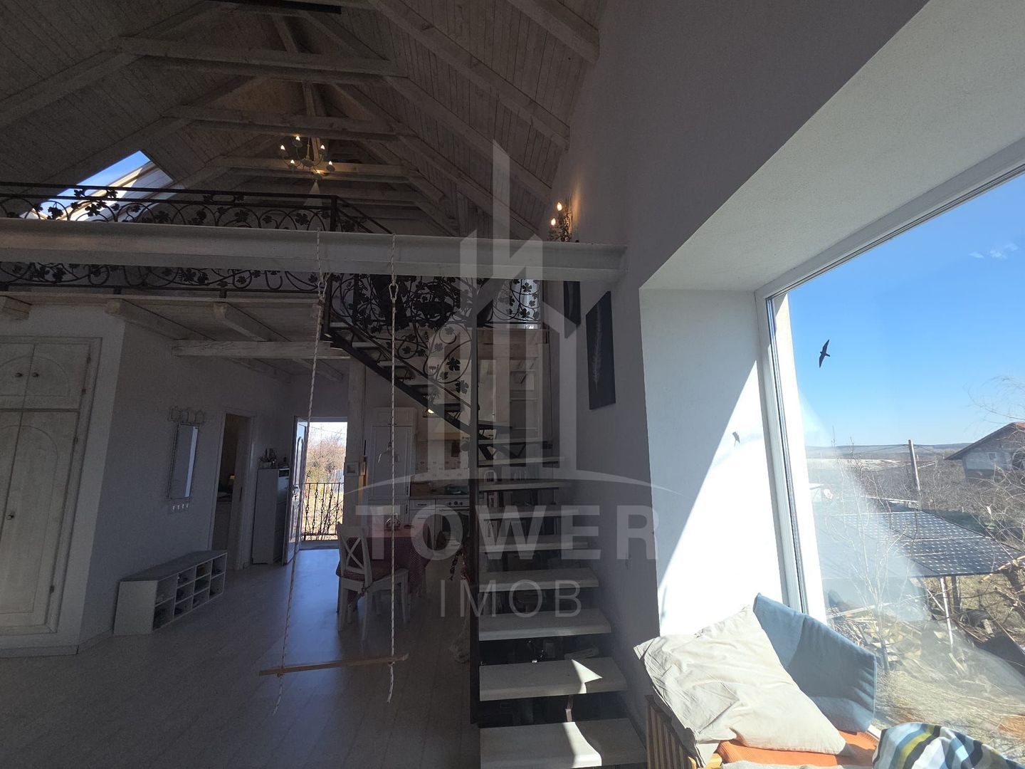 Casa de inchiriat cu vedere panoramica spre munti langa Sibiu - Poză 11