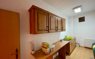 Spații de birouri de închiriat în zona centrală - Poză 5