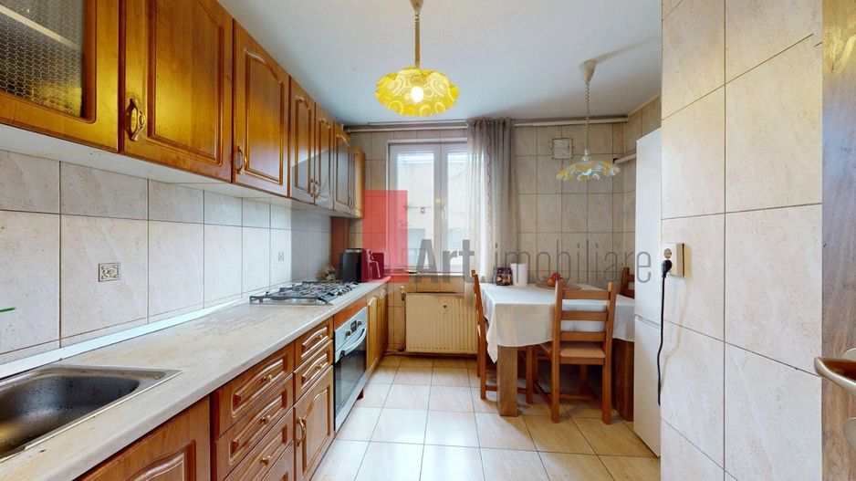 apartament 3 camere Drumul Taberei - Poză 11