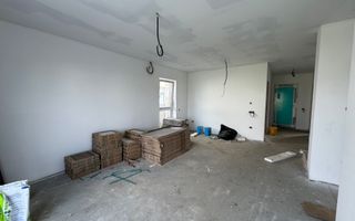 Duplex 5 camere ,despartit prin camera tehnica, finisat la cheie in Mosnita - Poză 5