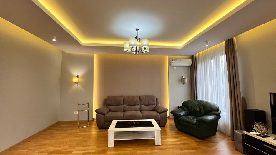 MOGOȘOAIA – VILĂ CU 4 CAMERE, TEREN 971 MP, CURTE ȘI GRĂDINĂ! - Poză 7
