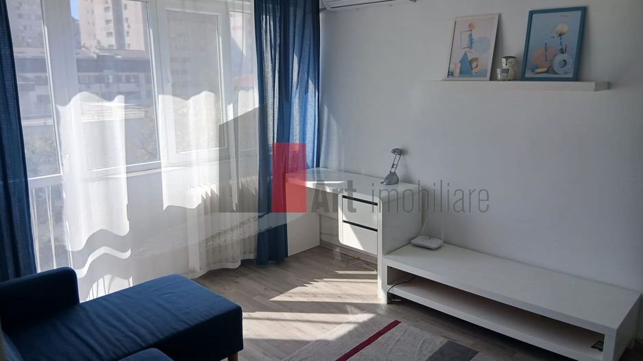 Inchiriere 2 Camere Titan - Poză 1