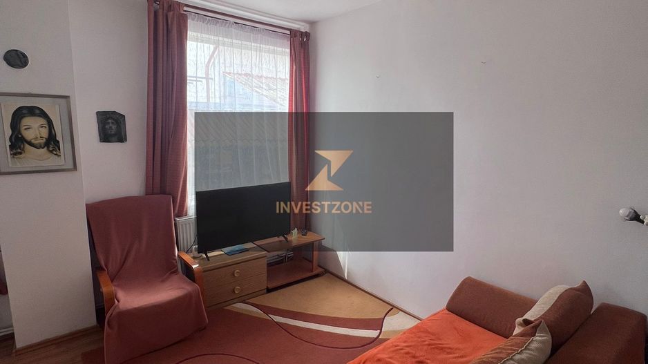 Casa de vanzare in zona Cantemir Oradea, aproape de Lotus si Salca - Poză 12