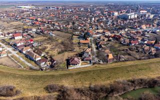 Preț NOU! Casa P+2 în zona centrală Chișineu-Criș - Poză 12